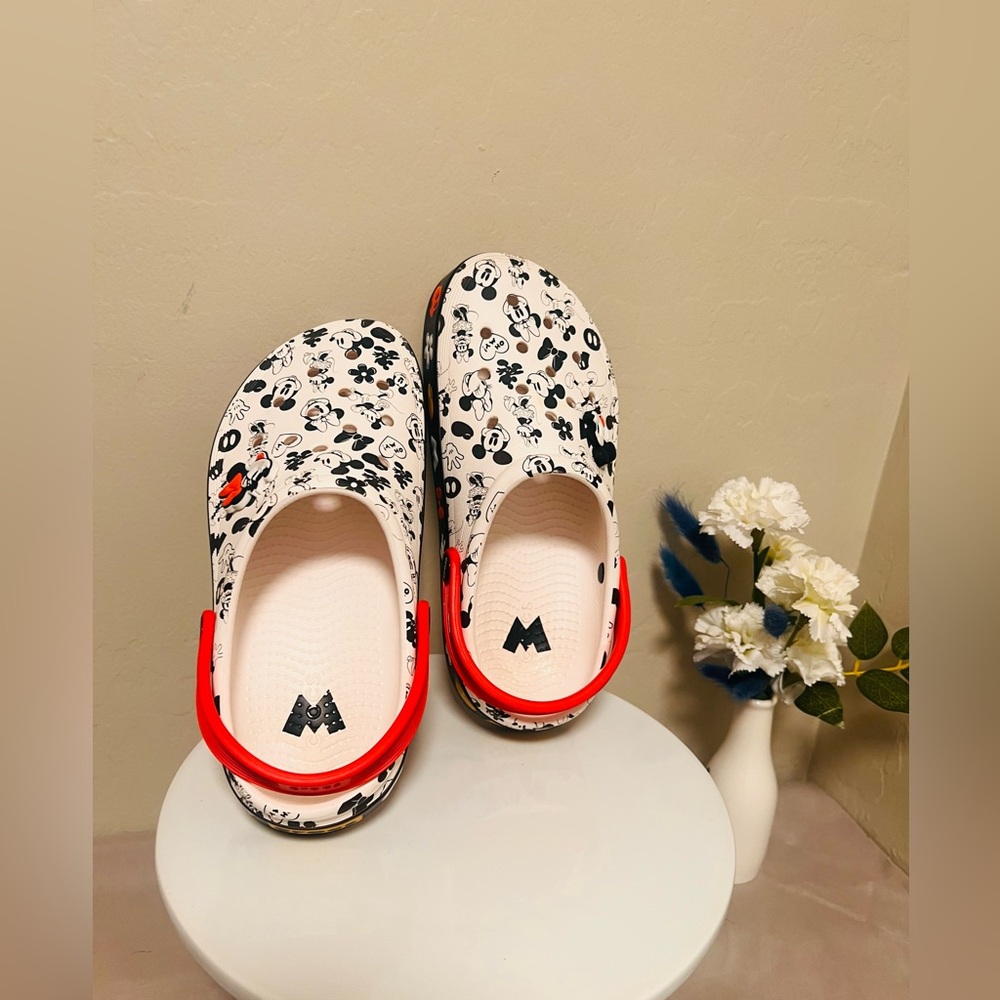 CROCS Women's Cartoon Print Sandals with Red Accents